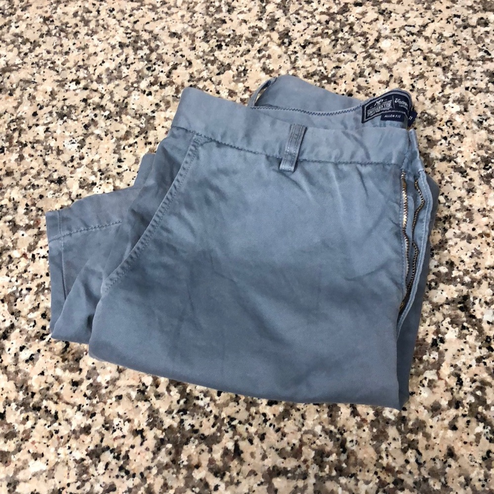 Southern Tide Vintage Chino Shorts